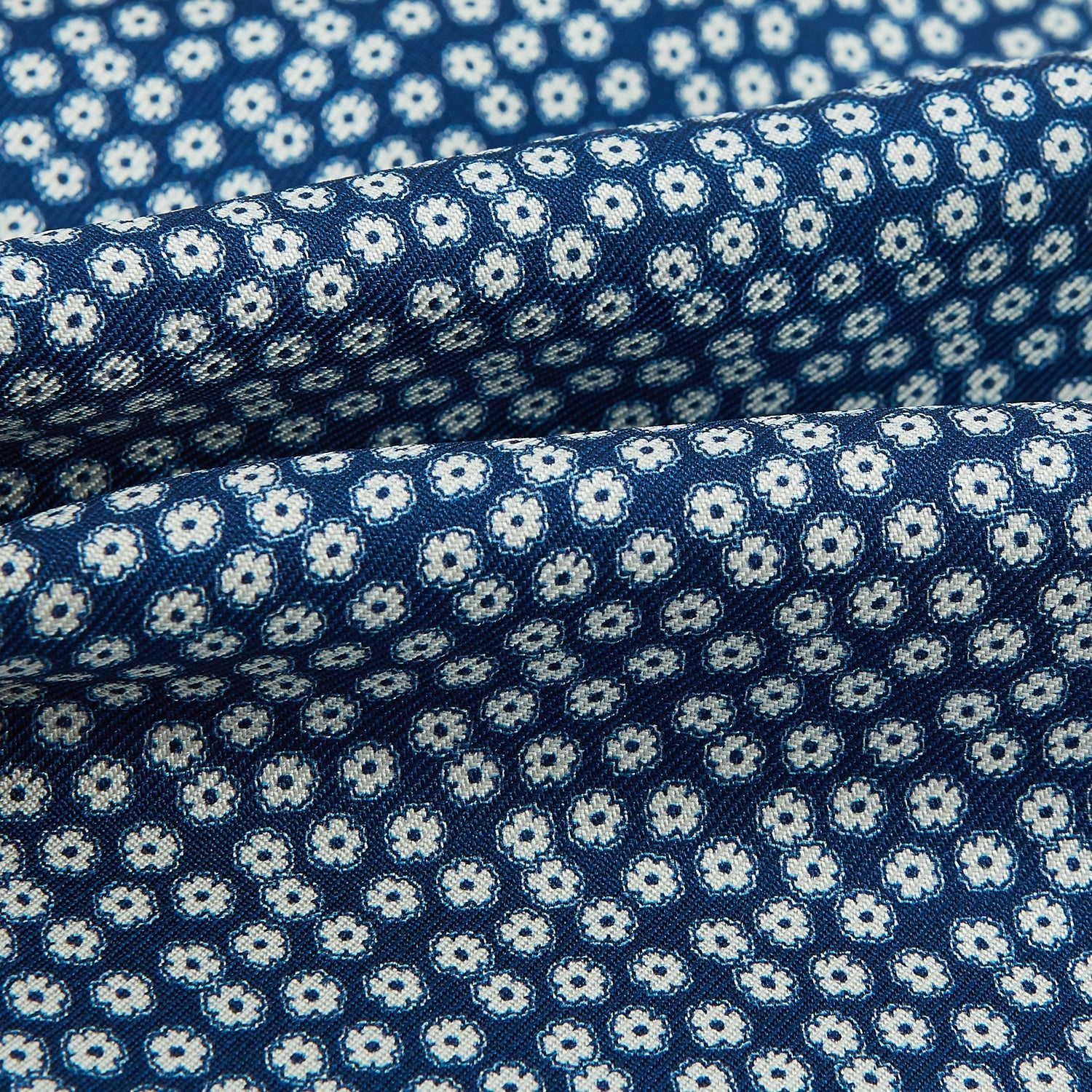 Azzuro Flower Patterned Silk Cravat