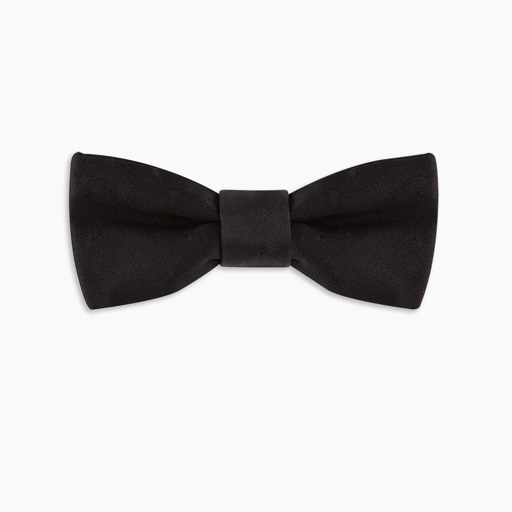 Black Batwing Satin Bow Tie