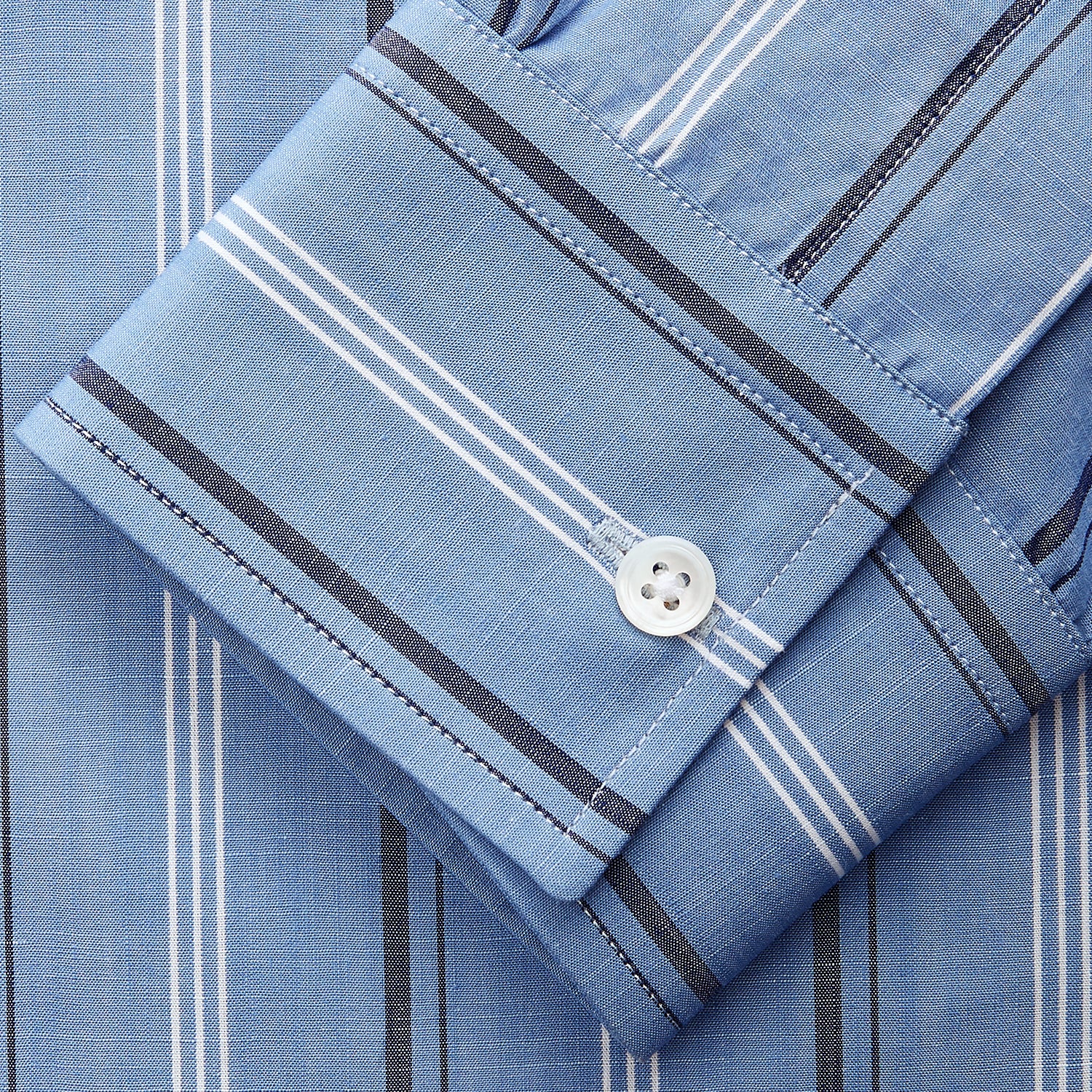 Blue Multi Chambray Stripe Weekend Fit Shirt with Derby Collar and 1 Button Cuffs