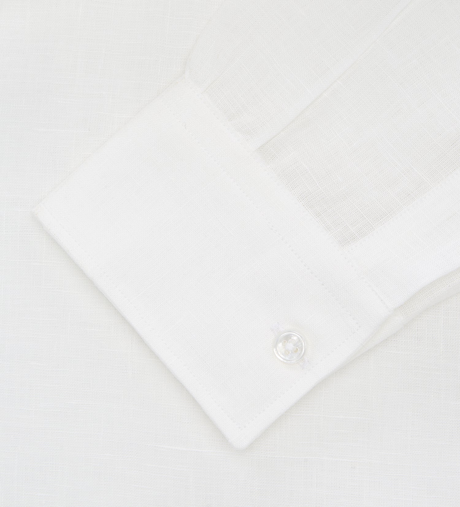 Cream Linen Weekend Fit Shirt with Derby Collar and 1-Button Cuffs